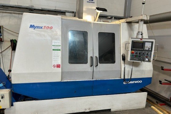 DAEWOO - MYNX 500 3-axis CNC machine (VMC) used | Mach4Metal