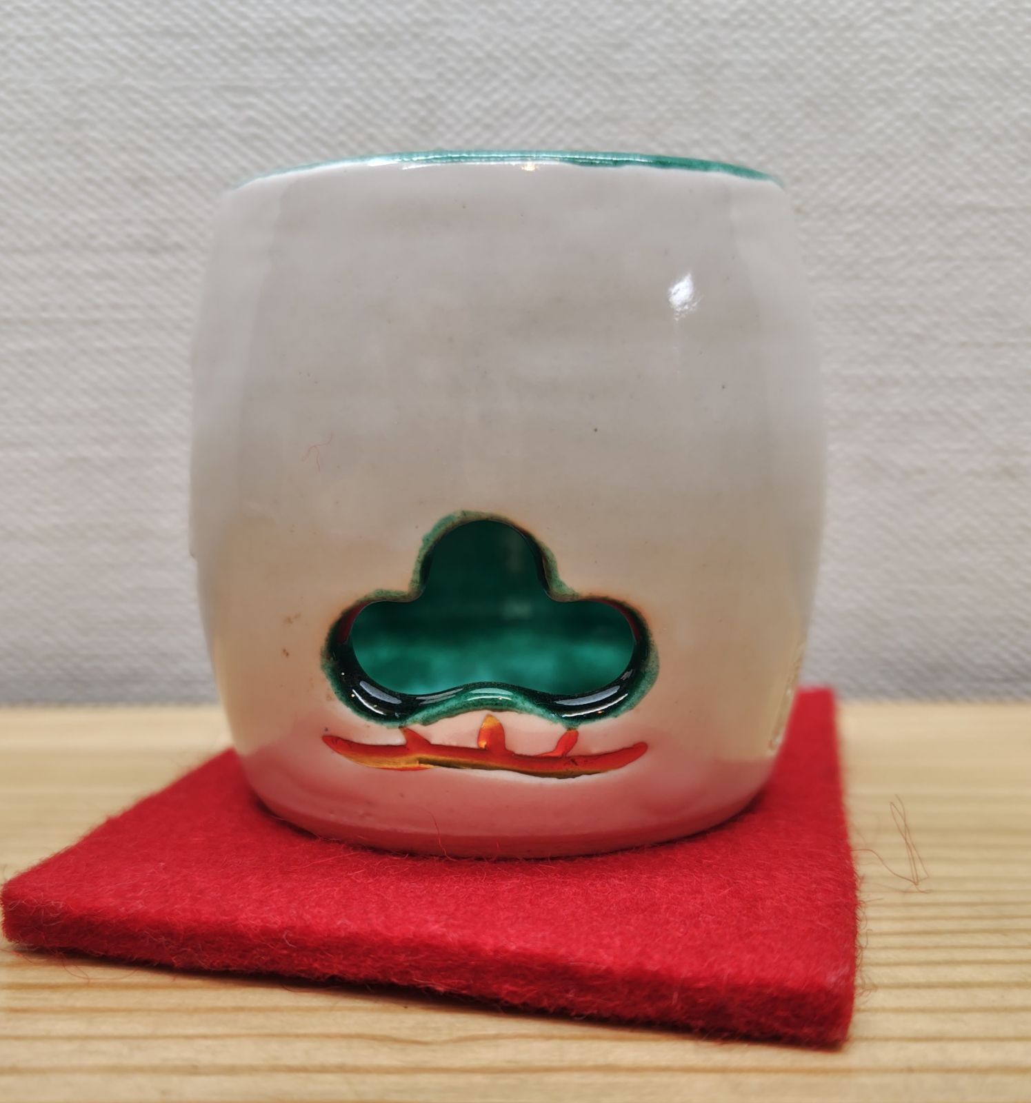 逢絢亭】茶道具 蓋置 萬古焼 老松の絵 お買い得品 老松蓋置 佐久間勝山