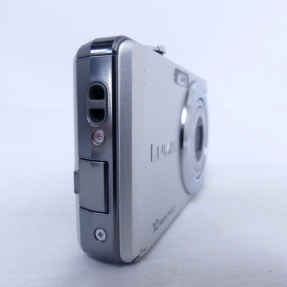Panasonic パナソニック LUMIX DMC-FS7 シルバー デジタルカメラ