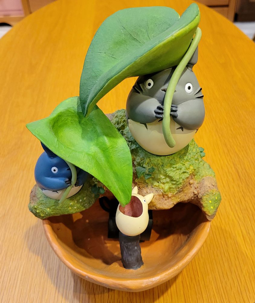 極美品】となりのトトロ ウォーターガーデン メイとトトロの川遊び