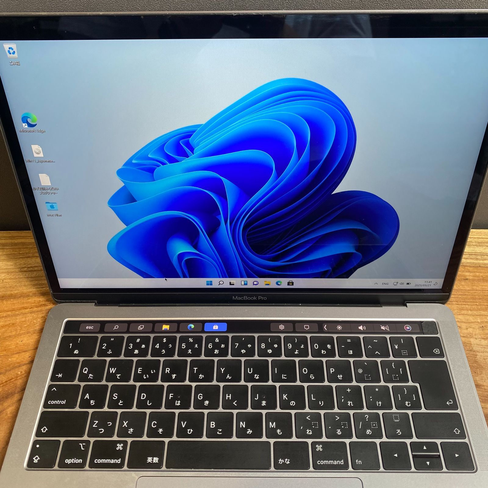 美品 MacBook Pro 13インチ 16GB/2024年Office 美品 MacBook Pro 13インチ