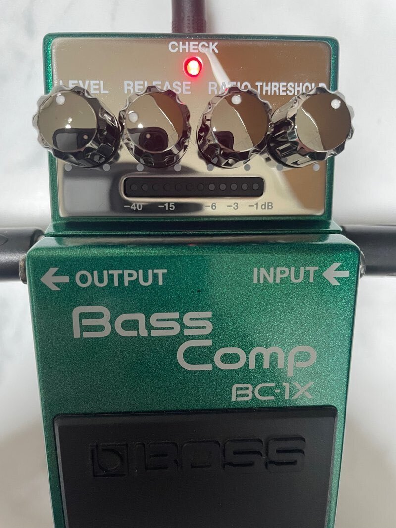 初心者におすすめのかっこいい音になるベース用コンプレッサー