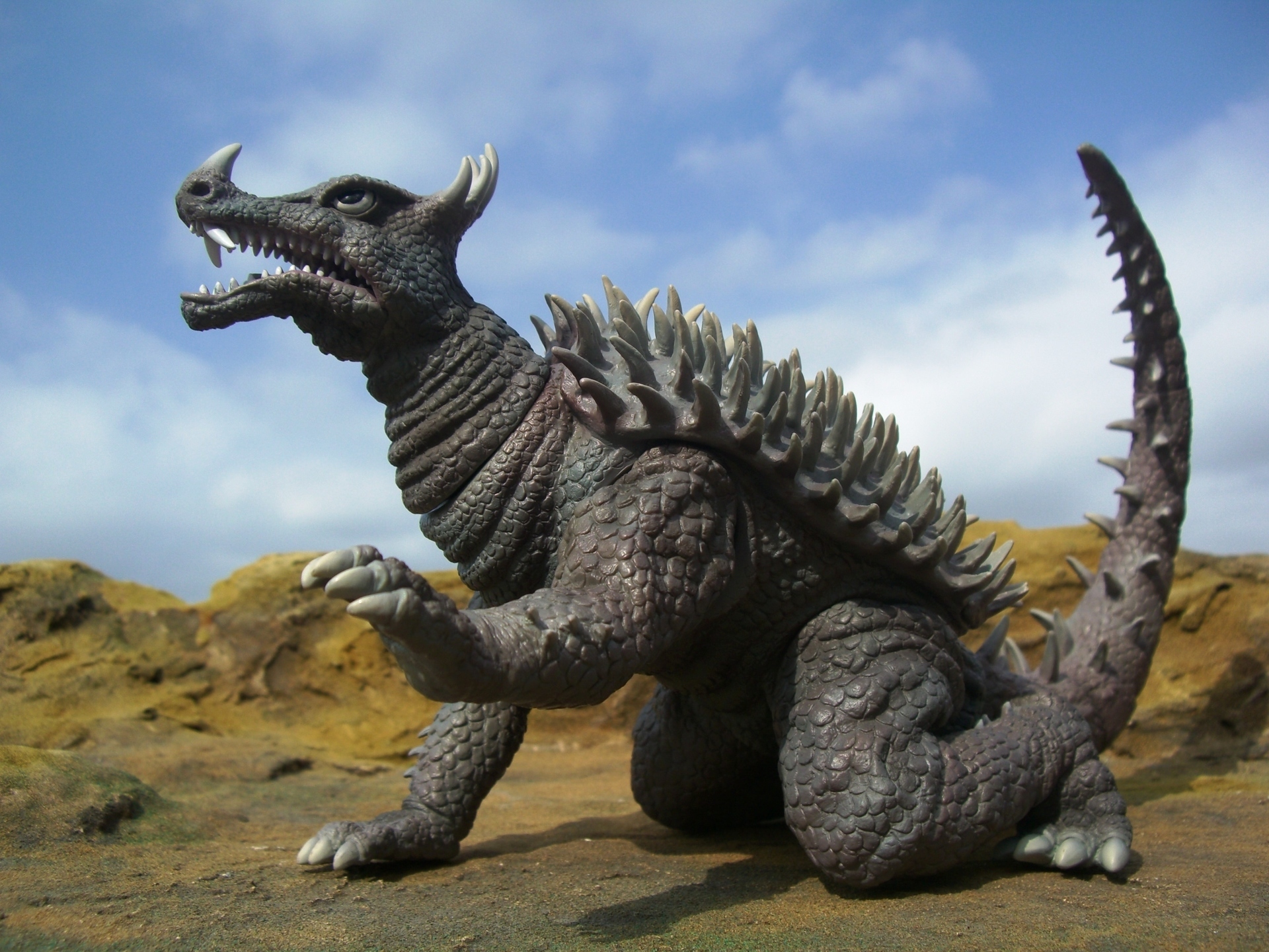 アンギラス二代目（マーミット）ソフビフィギュア