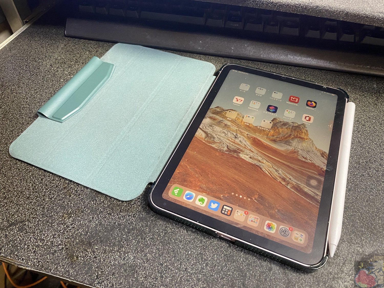 39【早い者勝ち】電池最良好☆iPadmini4第4世代128GB SIMフリー