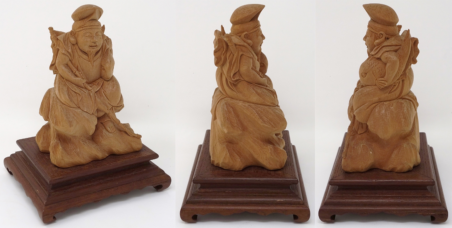 J30-269[TOM] 時代 提げ物 鳥天狗 根付 黄楊 柘植 提物 木彫 彫刻 妖怪