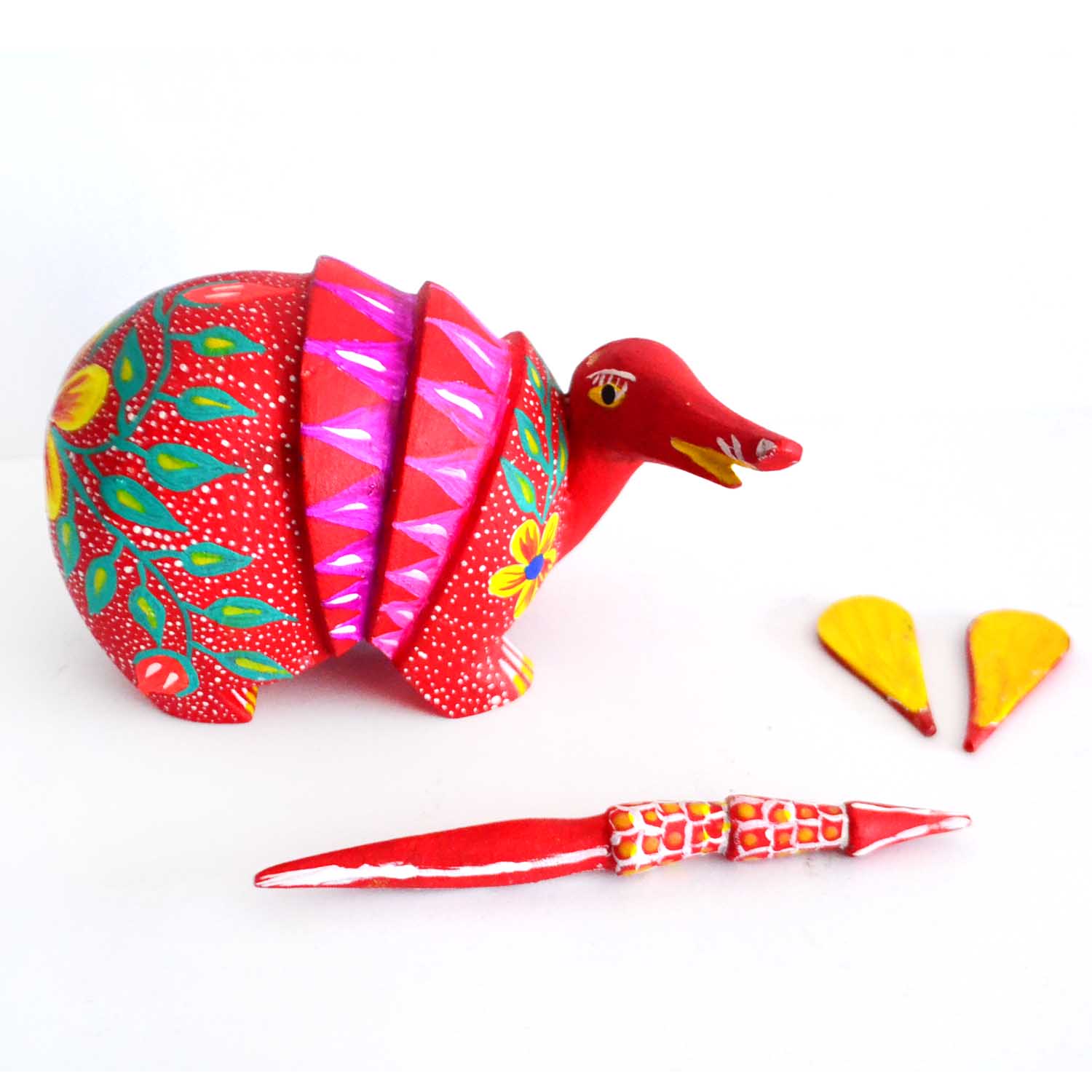 アレブリヘ - 木製アルマジロ - メキシコ工芸品