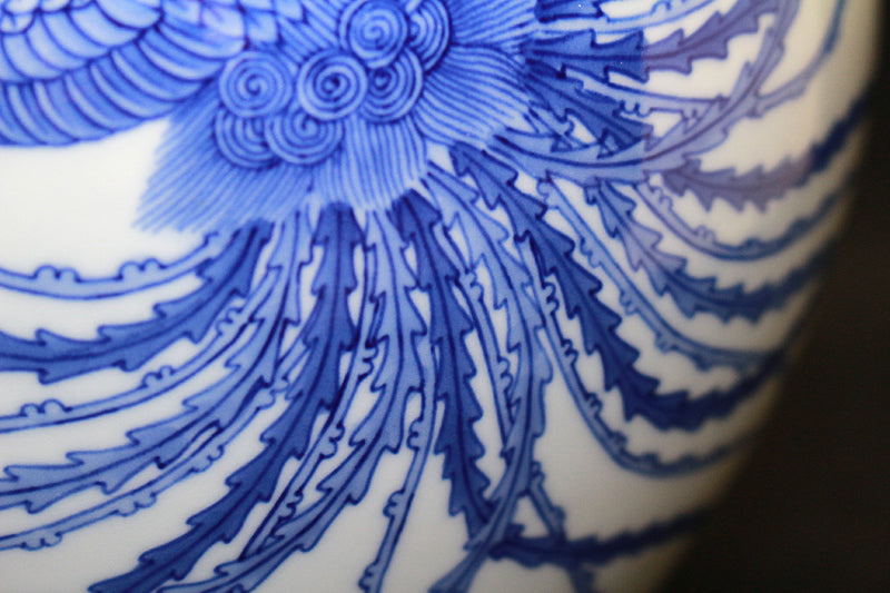 23407 幻の極真焼 宮内庁御用達 皇室御用窯元 14代辻常陸 (染付桐花双