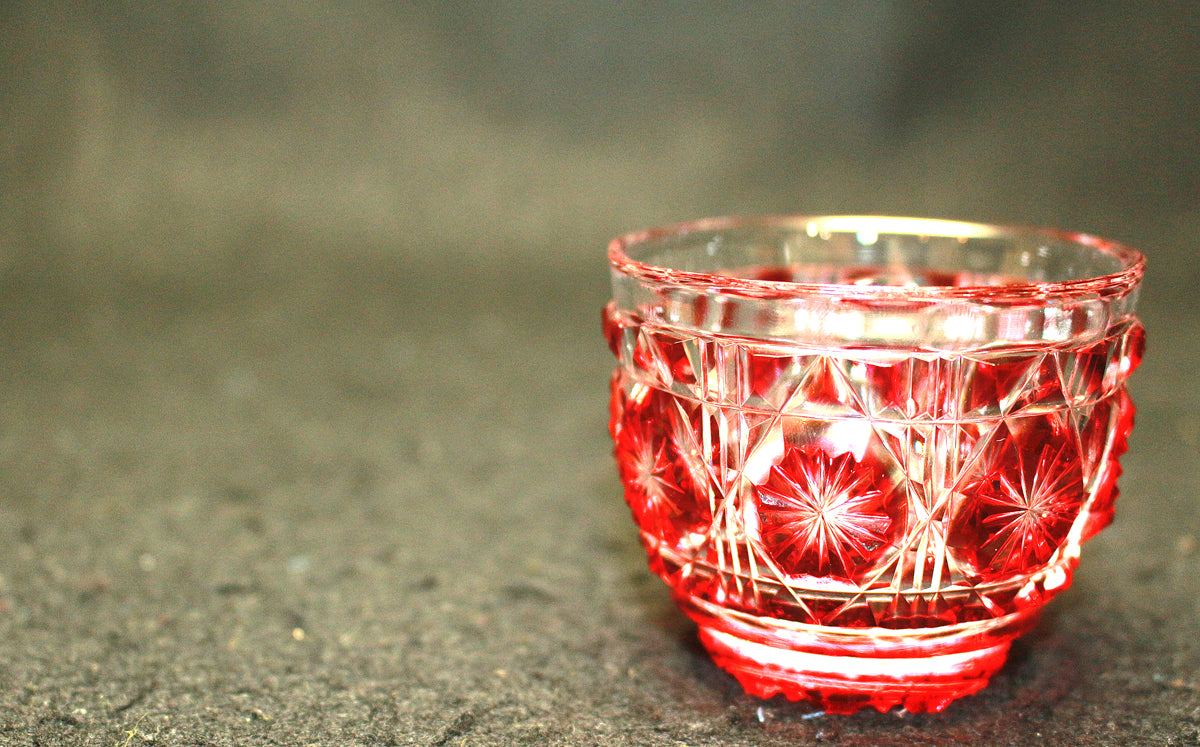 薩摩ガラス工芸作 復元 島津薩摩切子 色被せガラス 切子猪口 共箱 赤