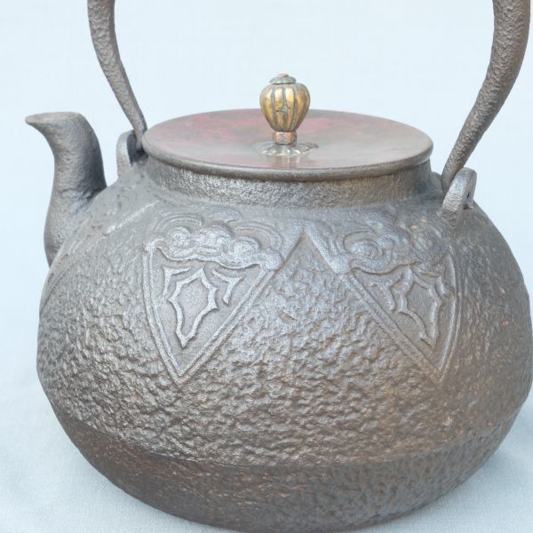 創 古玩 名人 斑紫銅蓋 饕餮紋 煎茶鉄瓶 水漏れ修理無し 健美極品(