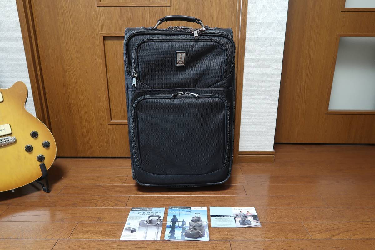 Travelpro FlightCrew 5 22” Expandable Rollaboard トラベルプロ