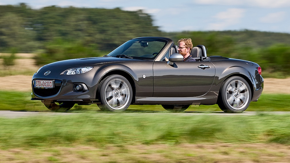 中古車チェック】これまた日本が世界に誇るライトウェイトオープンカー