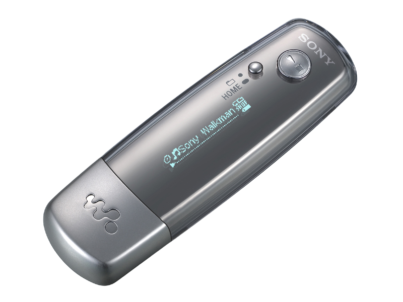 ソニー、AAC対応のスティック型ウォークマン