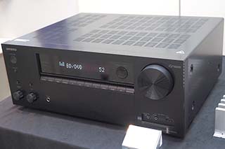9万円のAtmos/DTS:X対応7ch AVアンプ。AKM 32bit DAC搭載のオンキヨー