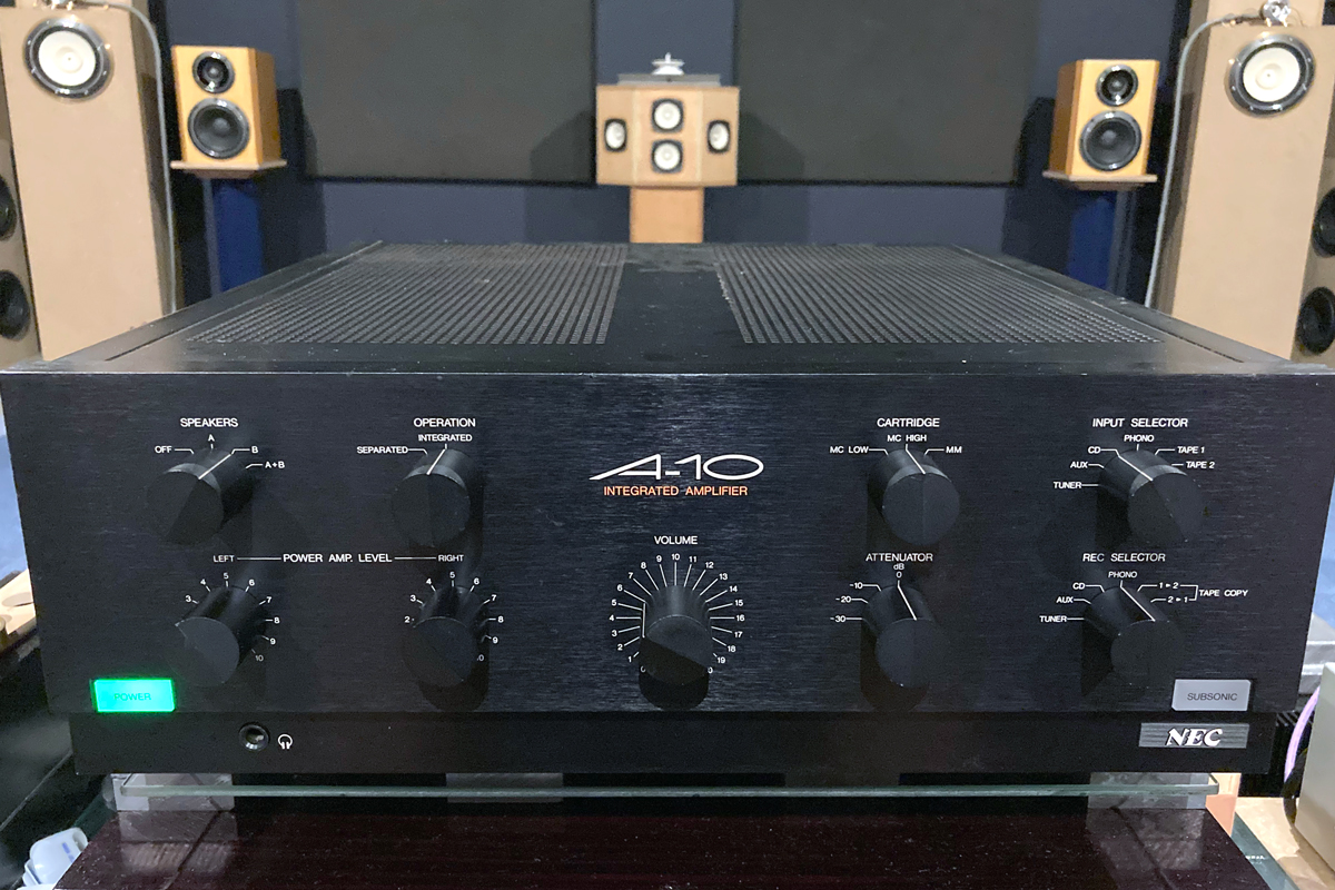 レビュー】NECの名機「A-10」令和に大復活!! ワイドで力強いサウンドが