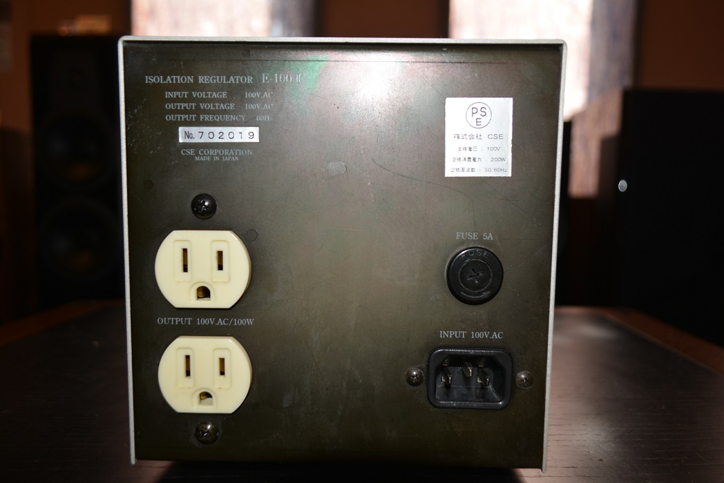 中古品 クリーン電源 アイソレーションレギュレーター CSE E-100II