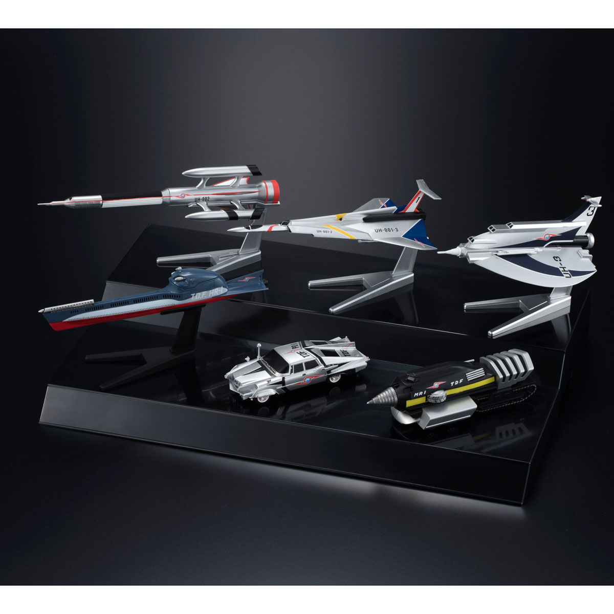 ウルトラマン•ウルトラセブン プラモデルセット ウルトラマン