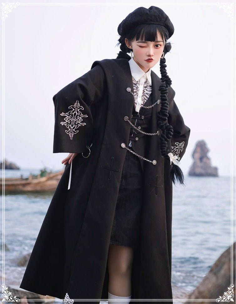 Vest + ChainstWrap withCrossRingLongCapeCoat + Corset – Belchic