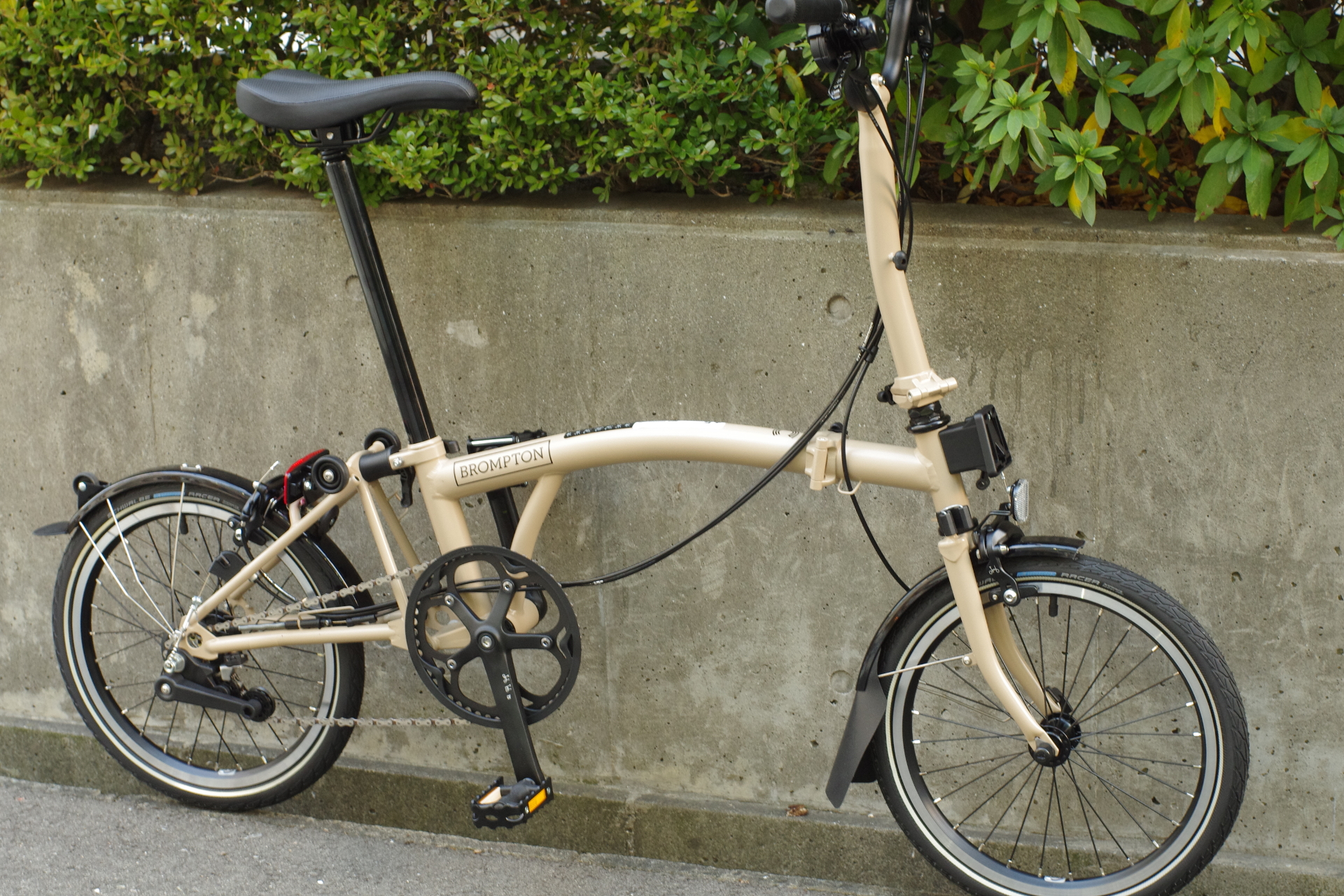 Brompton C Line Explore 2024年新色の入荷です。 – Bici Termini