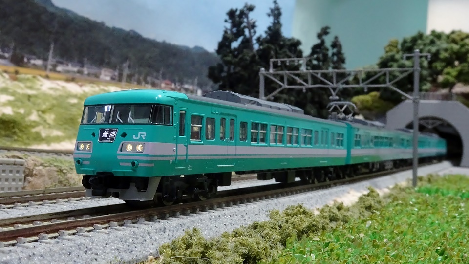 JR 117系 和歌山色 Nゲージ TOMIX トレインボックスより鉄道模型 N