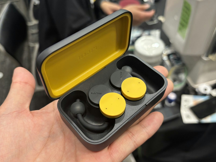 nwm DOTS』レビューチェック ～”耳スピーカー”を称す第2作目のオープン