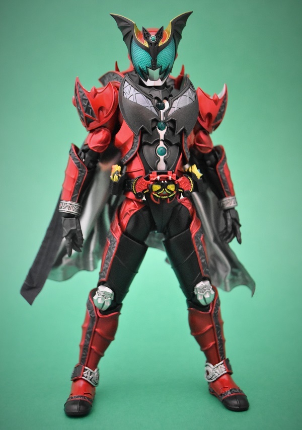 未開封】S.H.フィギュアーツ 真骨彫製法 仮面ライダー ダークキバ 新品