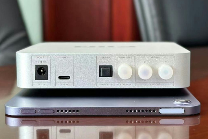 FiiO、デスクトップ用の新エントリークラスとなるスリムデザインの