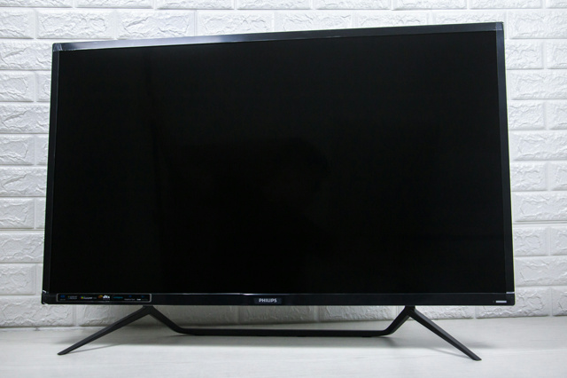 中古美品】PHILIPS モニター 436M6VBRAB/11 Momentum Ambiglow 搭載 4K