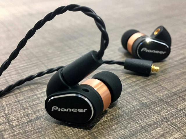 Pioneer SE-CH9T イヤホン バンドリ！ ガールズバンドパーティ