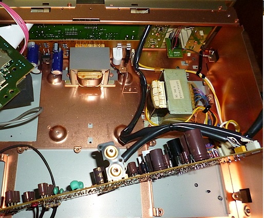 ジャンクDENON DTU-S10 CS-PCM ステレオチューナー