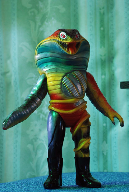 東映レトロソフビ コレクション 仮面ライダーV3 マシンガンスネーク