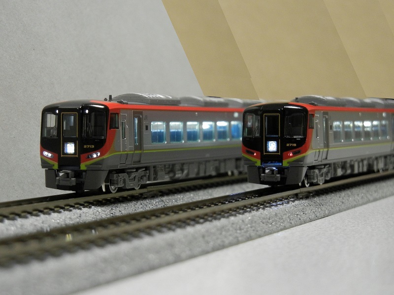 TOMIX JR2700系 5両セット(うずしお4号イメージ) TOMIX JR2700系 5両