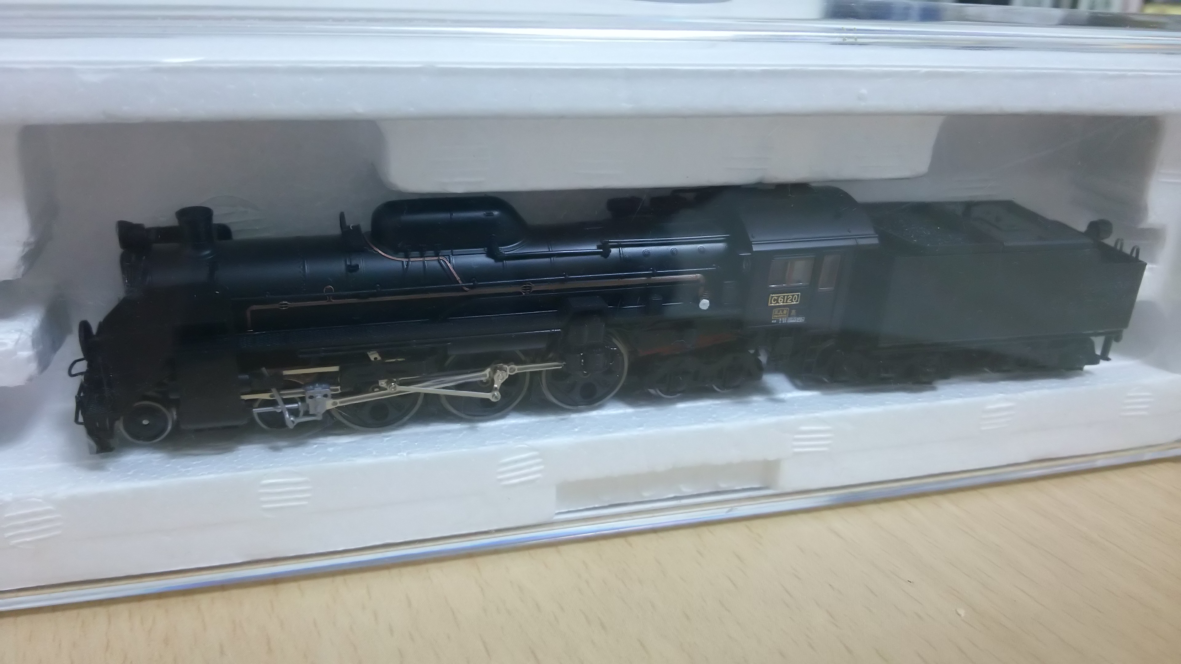 TOMIX C61-20 ジャンクの入線整備（機炭間を詰める） - 車両加工