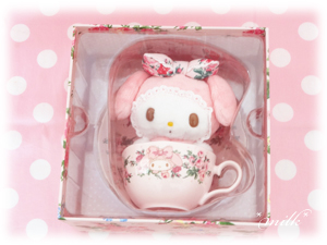 マイメロディ ローラアシュレイコラボのティーカップセット