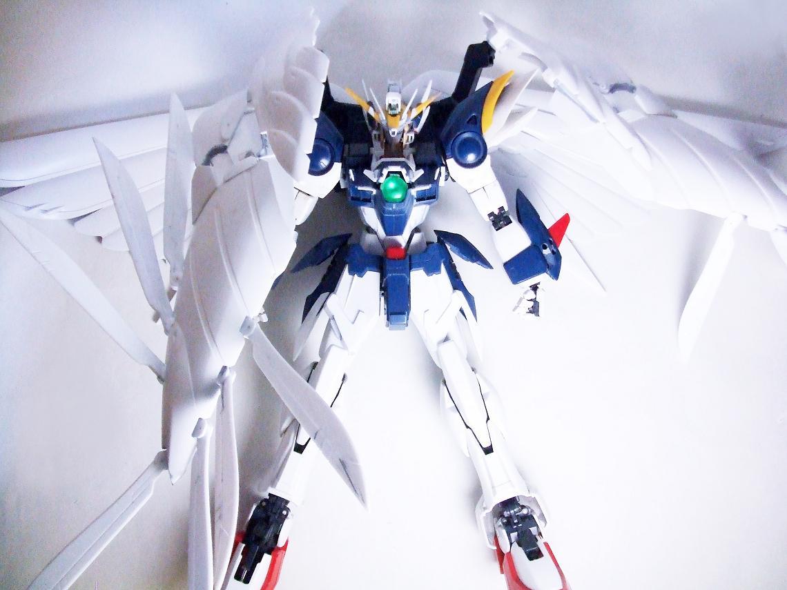 PG ウイングガンダムゼロカスタム 1/60 PG ウイングガンダムゼロ