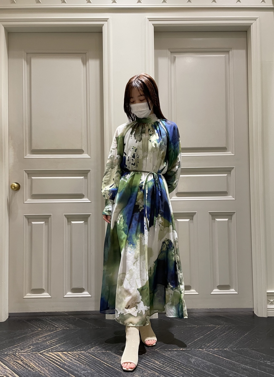 新作！アートプリントフレアワンピース | FRAY I.D | ショップブログ