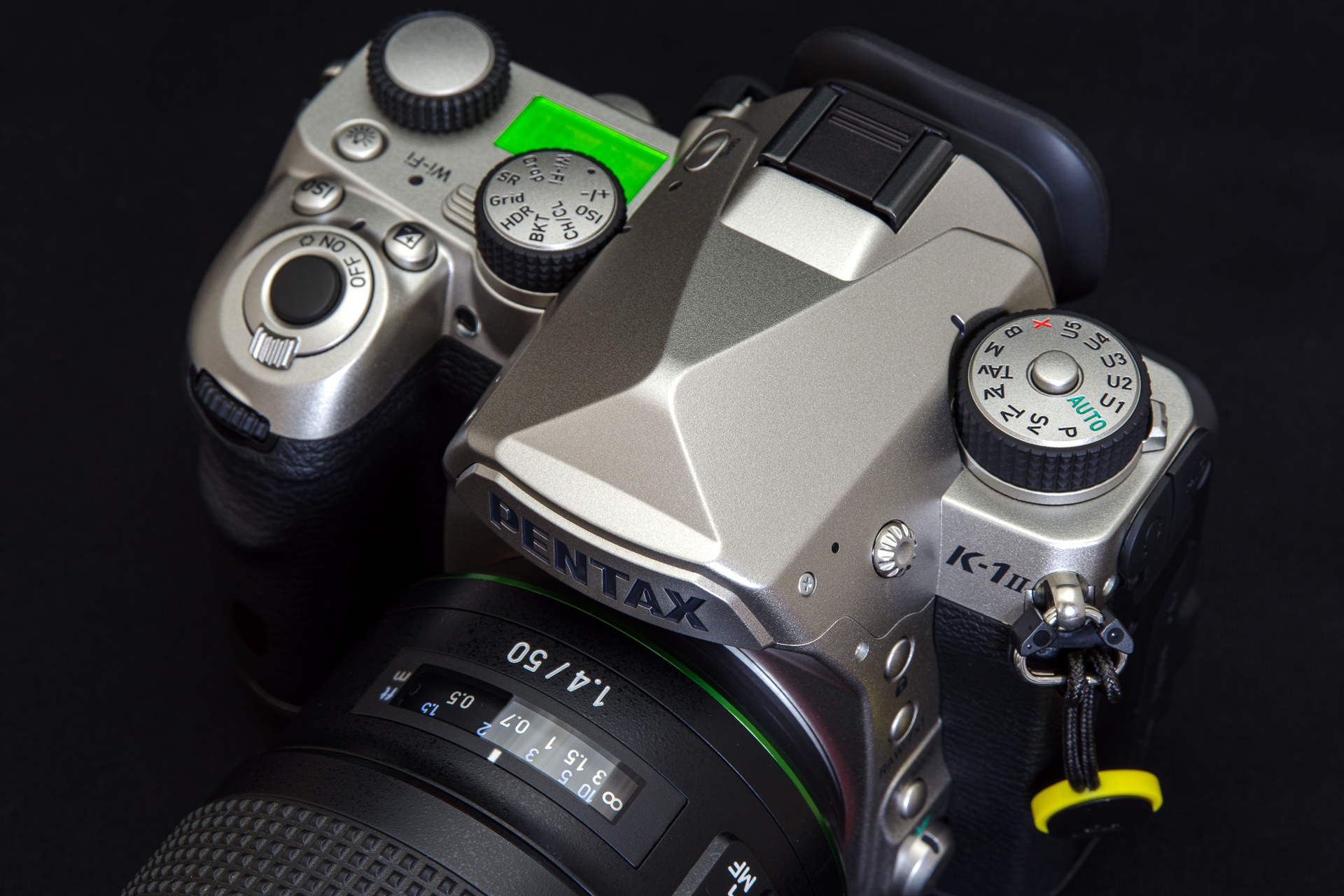 それでもやっぱりフルサイズ ！ PENTAX K-1 Mark II Silver Edition を