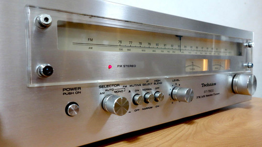 Technics ST-7600: BLUESS Laboratory