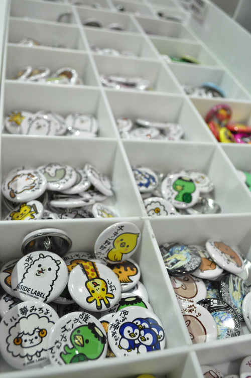 缶バッジ – B-SIDE LABEL