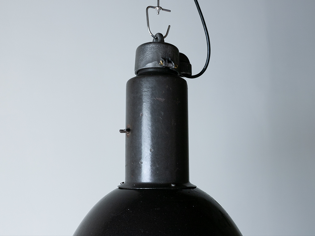 Lipa | インダストリアルランプ - COLLETION - BROOD INTERIOR CONCEPT