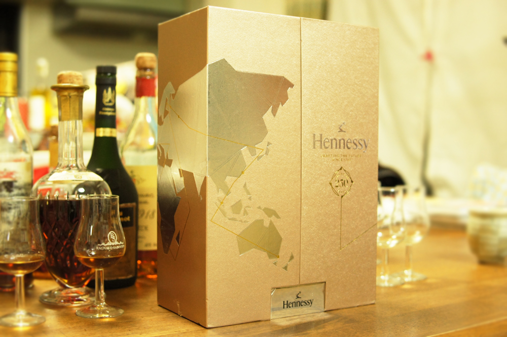 ヘネシー250周年コレクターブレンドのレビュー・感想 - Brandy Daddy