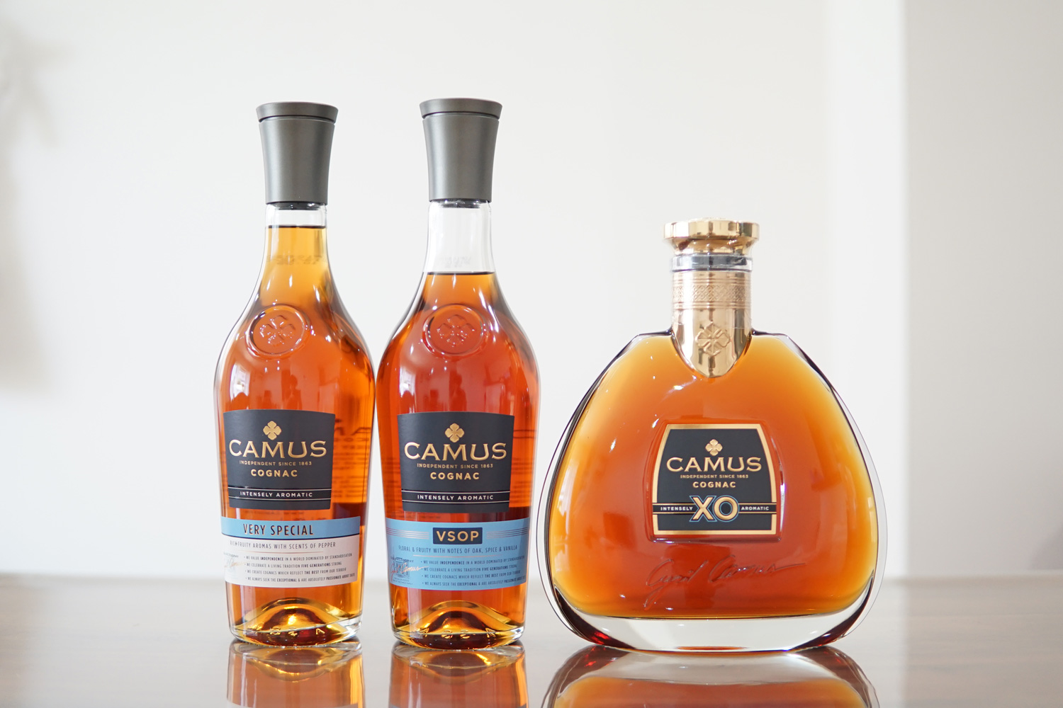 CAMUS、COURVOISIER2本セット CAMUS、COURVOISIER2本セット CAMUS