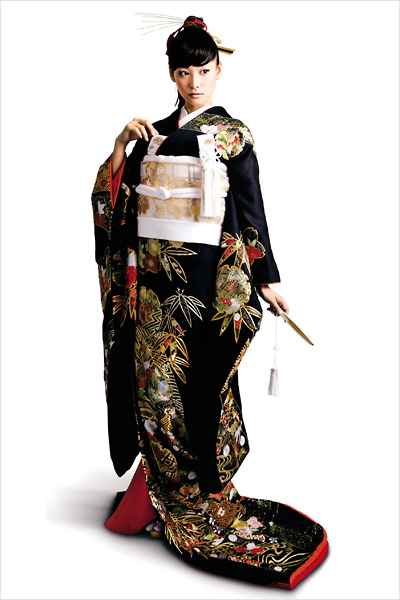 花嫁の和装コレクション2ースタイリッシュに黒引き振袖ー - ぐるなび