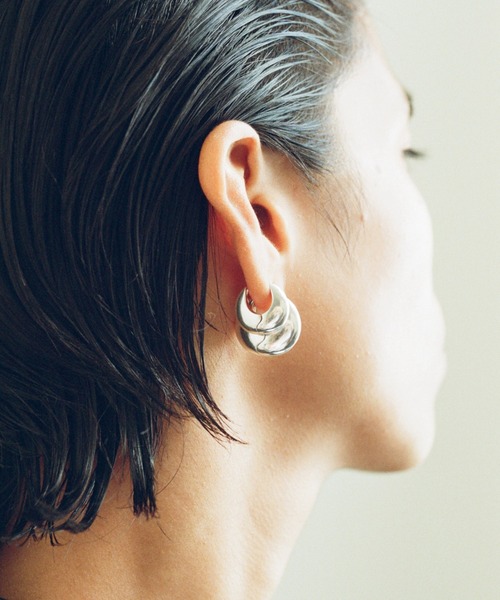 希少】SOPHIE BUHAI ソフィーブハイ ピアス Small Bialy Hoops（ピアス