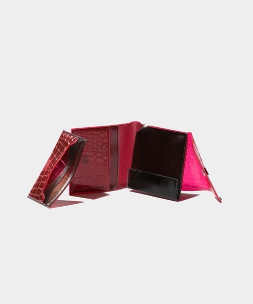 nothing to hide vinyl card wallet（財布）｜beautiful people