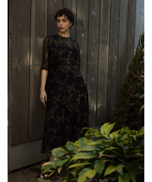 FRAY I.D（フレイアイディー）の「チュールレースラメ刺繍ドレス