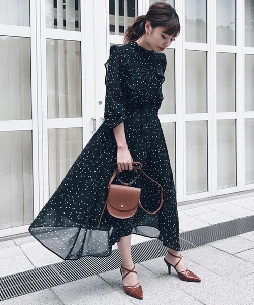 Ameri（アメリ）の「POWER SHOULDER FRILL DRESS（ワンピース）」 - WEAR