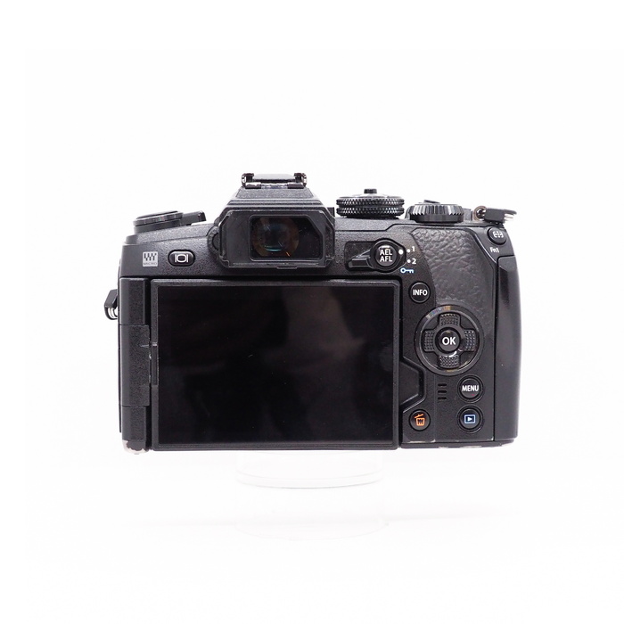 中古】(オリンパス) OLYMPUS OM-D E-M1 MARK2 ボデイ｜ナニワグループ