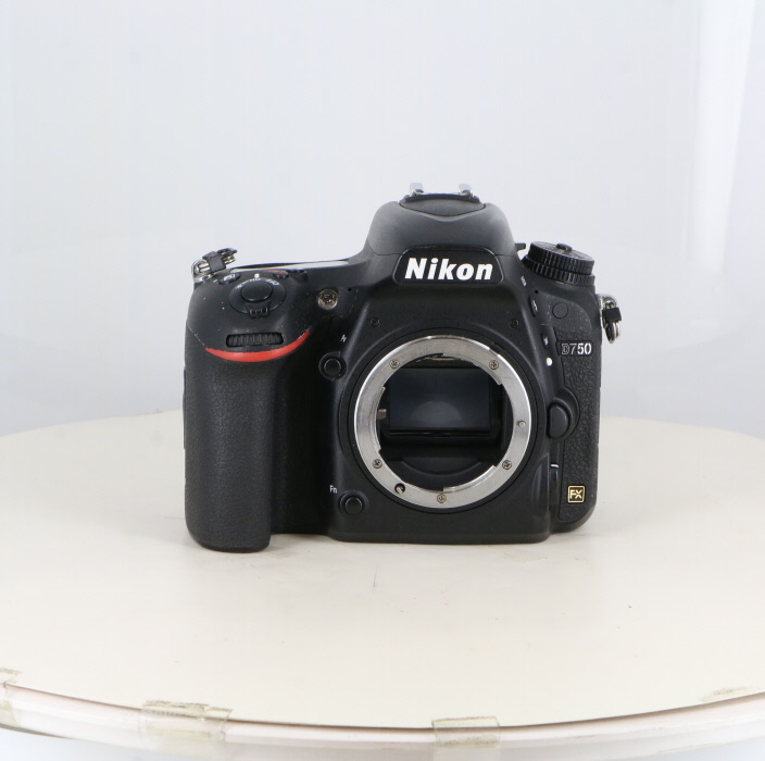 中古】(ニコン) Nikon D750 ボディ｜ナニワグループオンライン