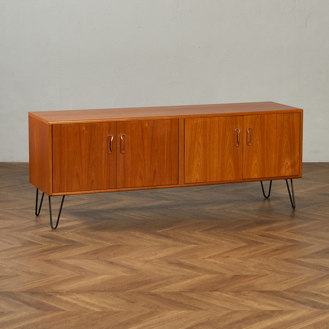 カスタム アイアンレッグ – camori ヴィンテージ家具・北欧インテリア