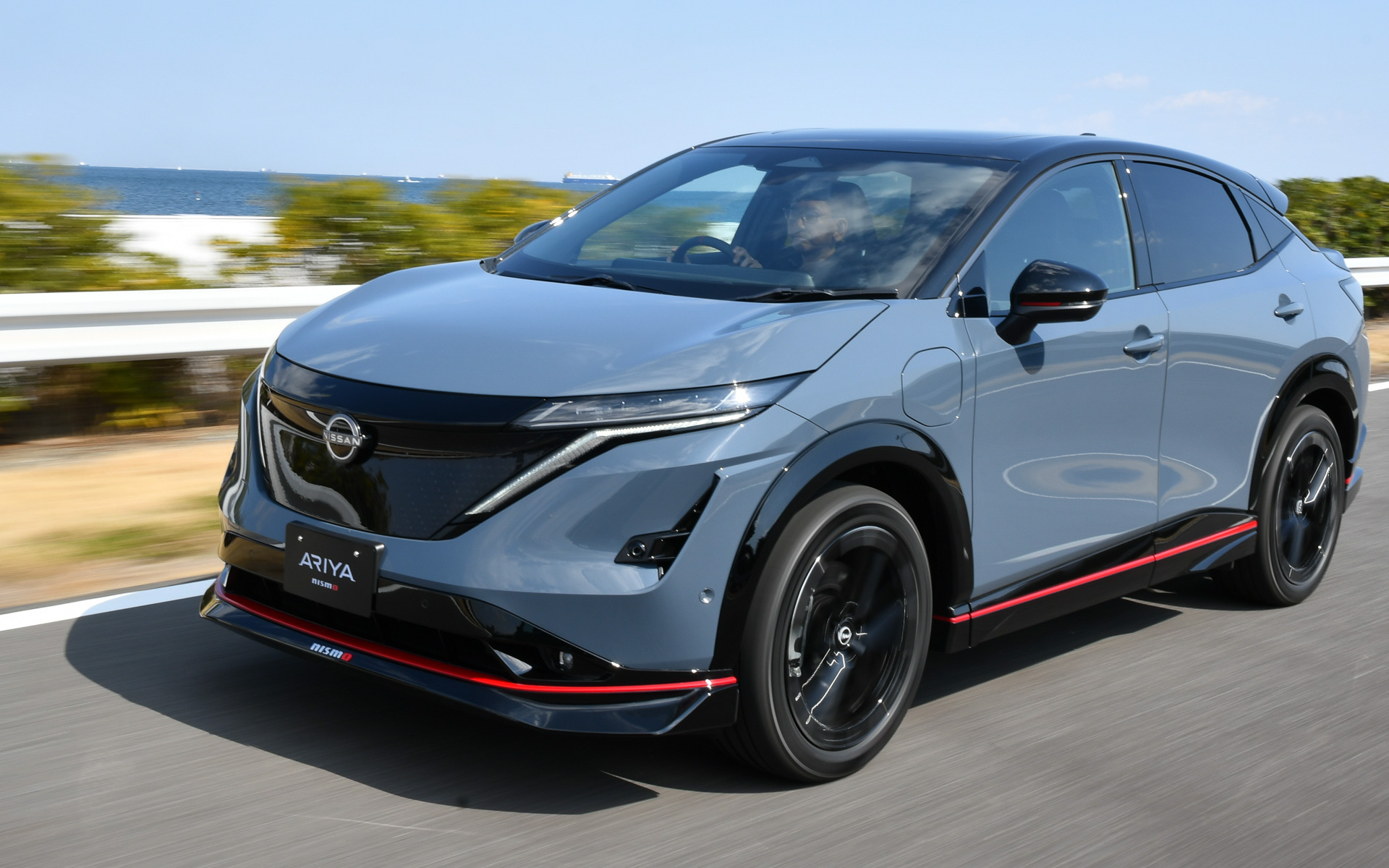 システム最高出力320kWで最大トルク600Nm、日産「アリアNISMO」は強大